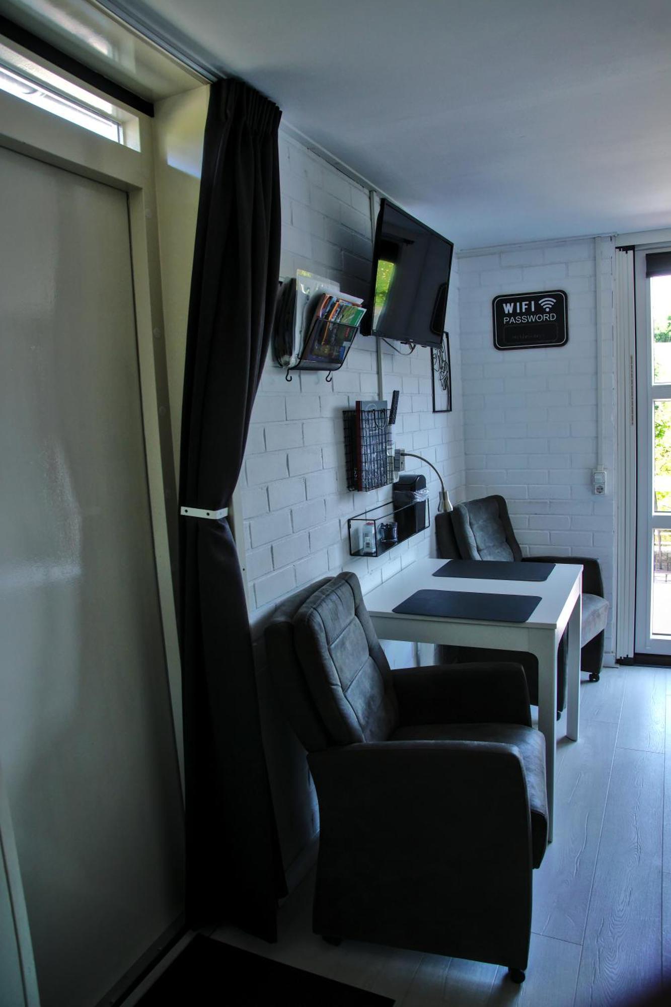 Emmen Bed And Breakfast Esterno foto